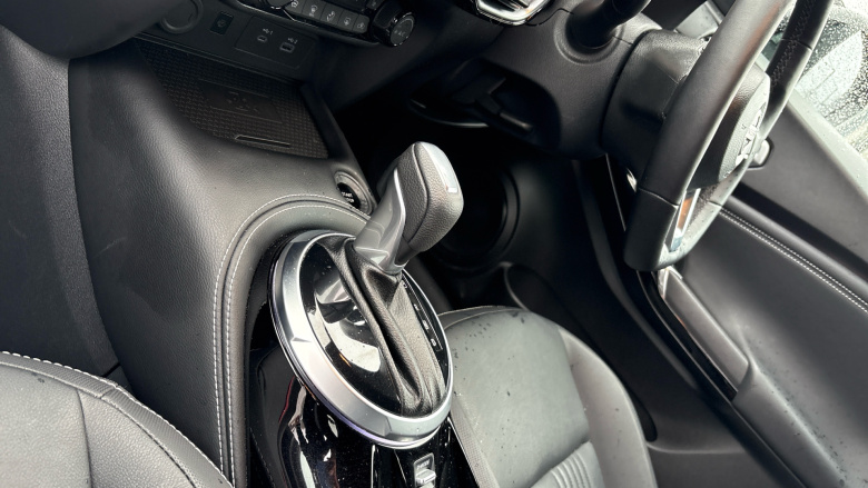 Nissan Juke 1.6 Hybrid Tekna 5dr Auto Hybrid Hatchback